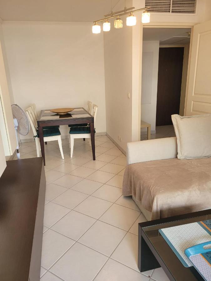 Villeneuve Loubet Plage- Entre Nice Et Cannes Villeneuve-Loubet Exterior foto
